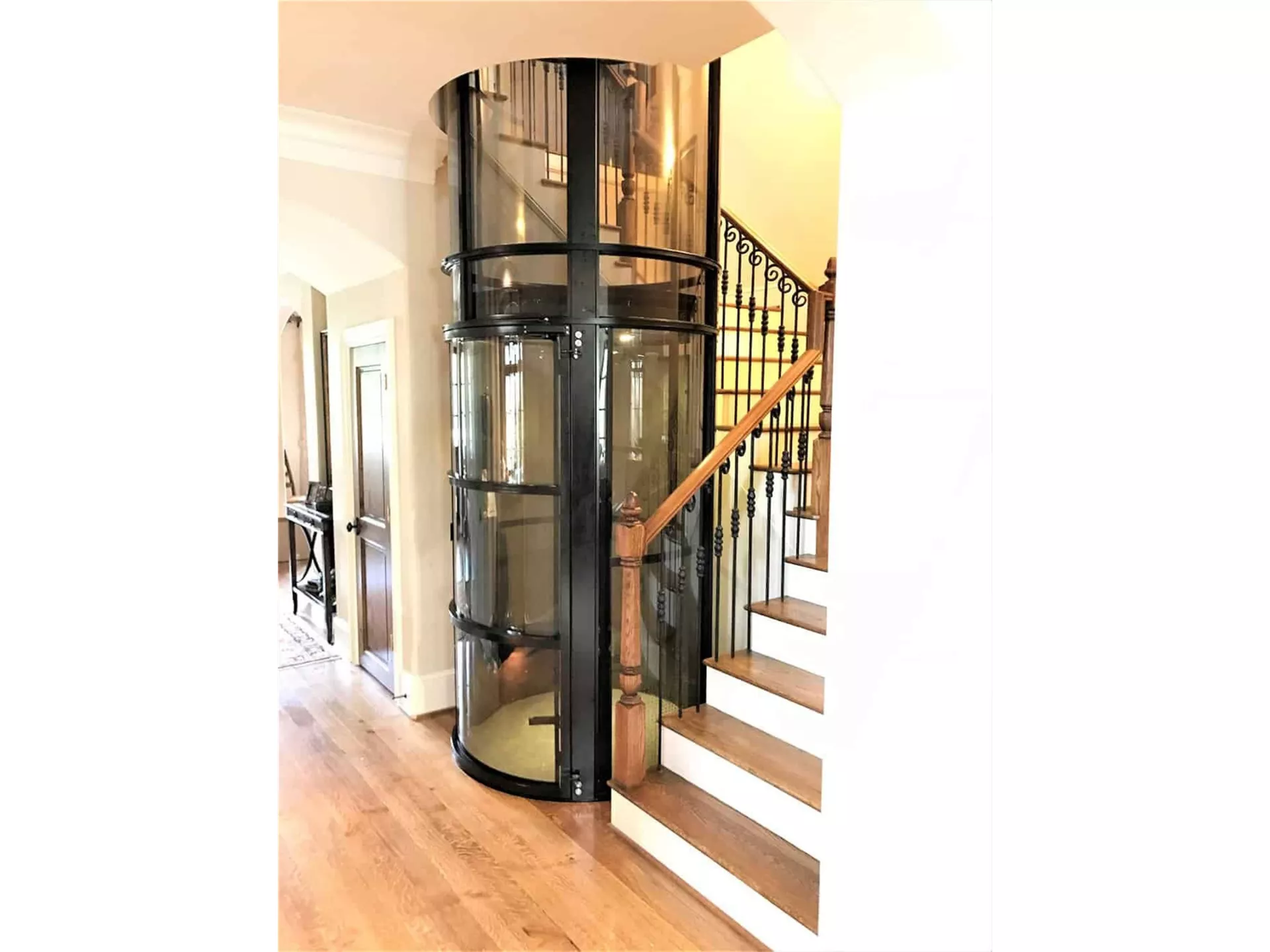 Villa Elevator